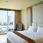 Aria Centra Surabaya